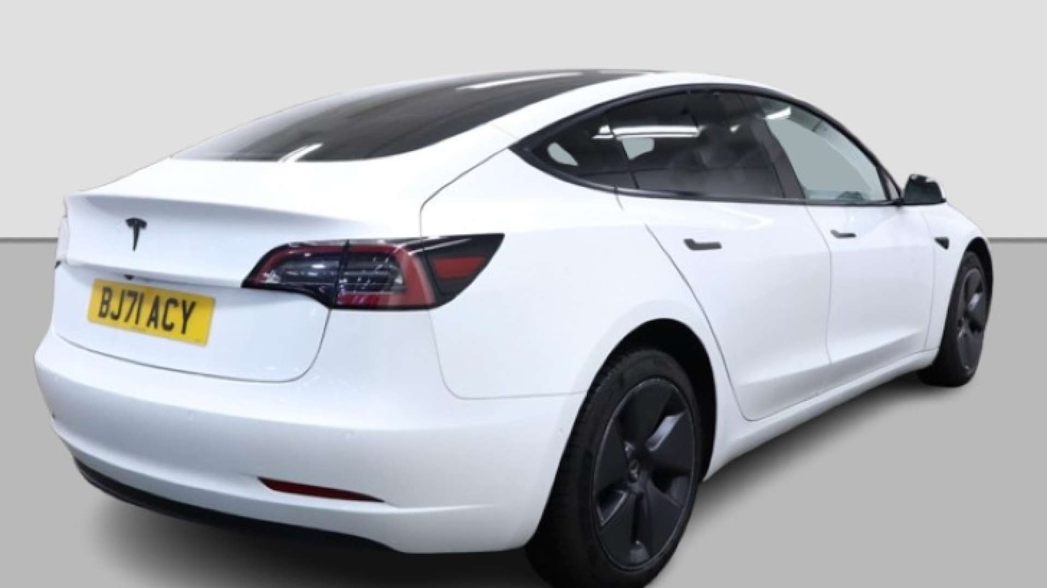 Used Tesla Model 3 2021 for sale - 76599668: Photo 7
