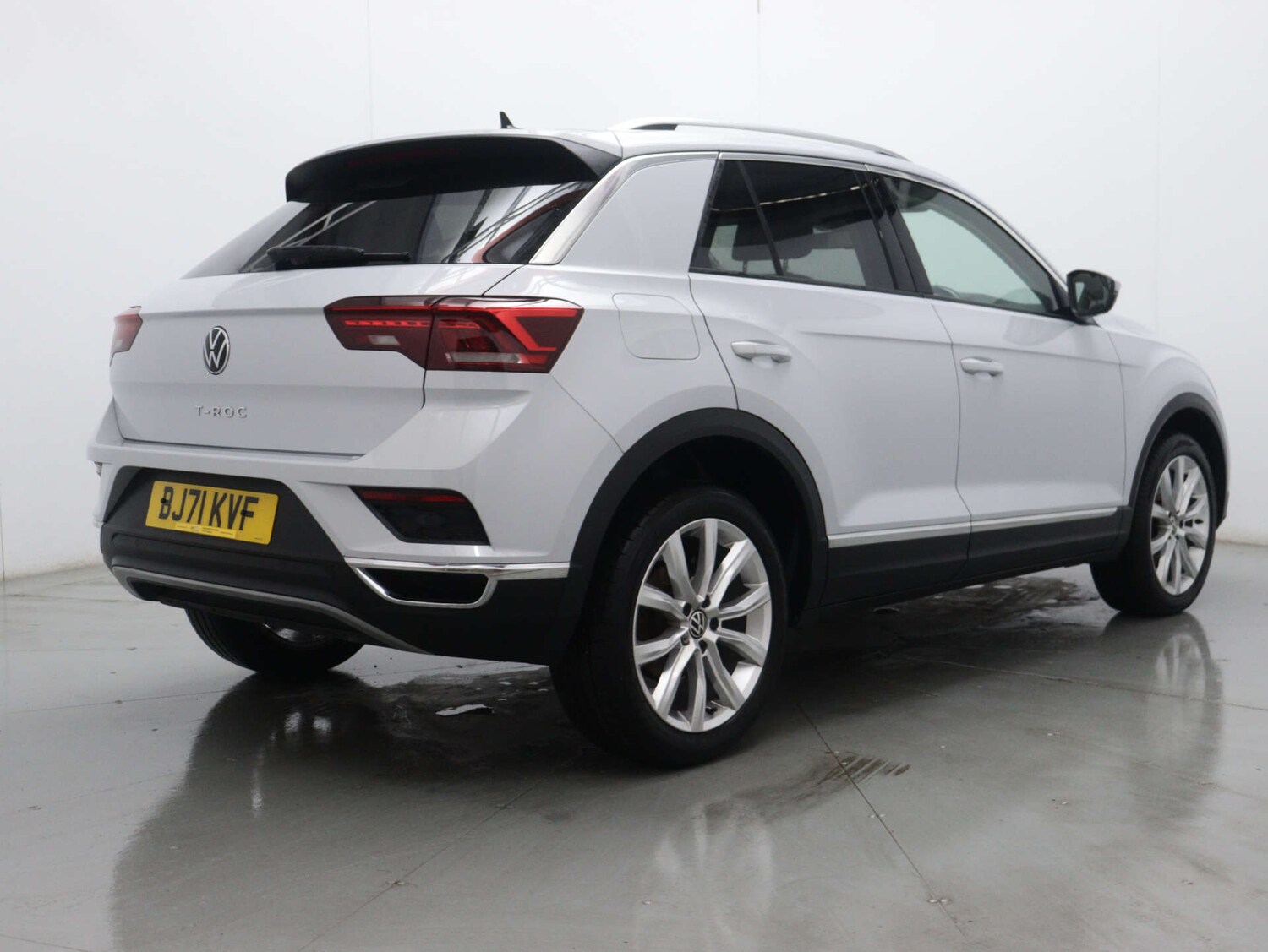 Used Volkswagen T-Roc 2021 for sale - 76231907: Photo 10