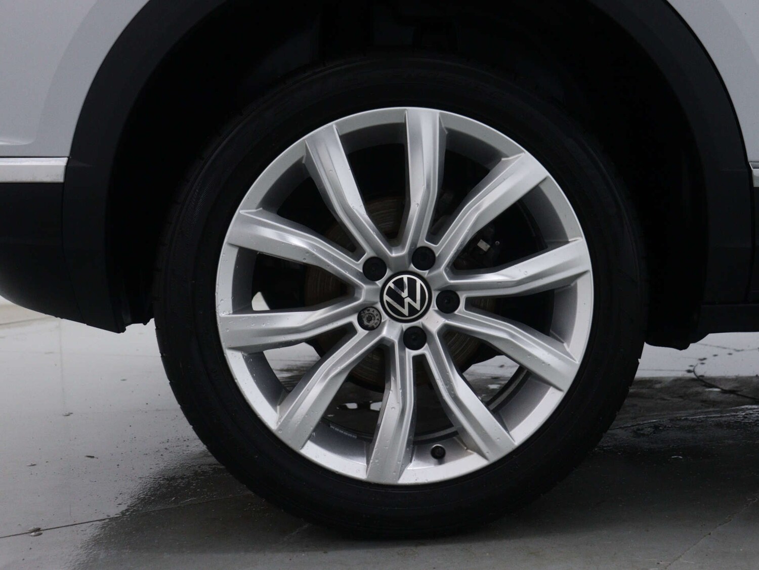 Used Volkswagen T-Roc 2021 for sale - 76231907: Photo 12