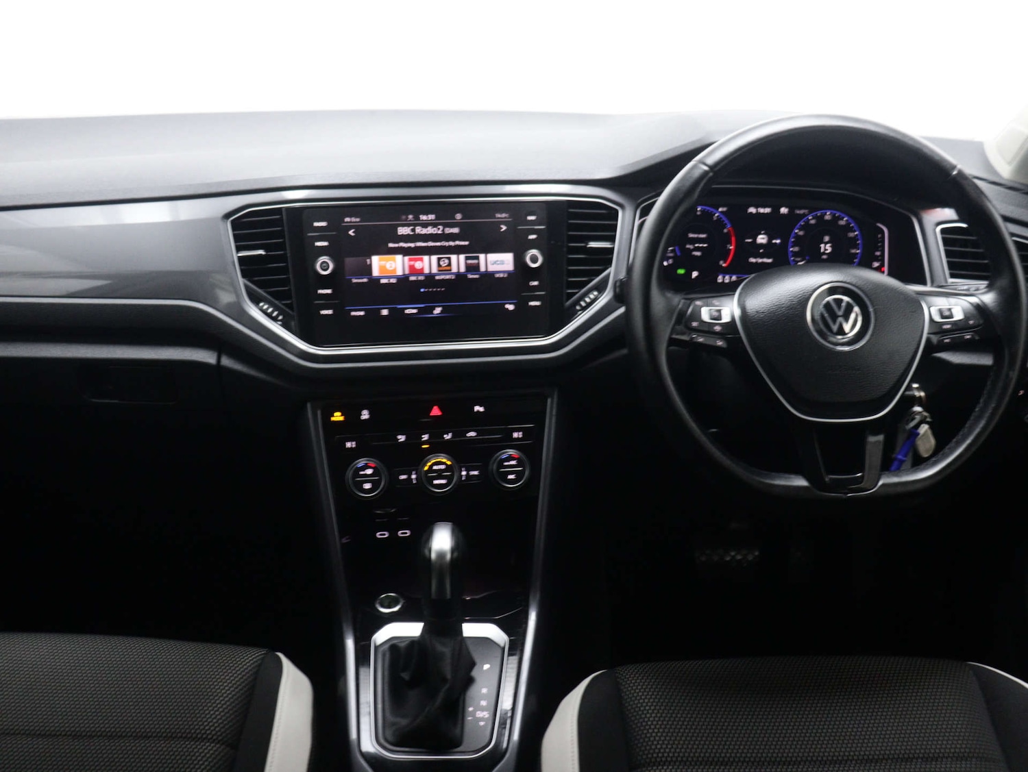 Used Volkswagen T-Roc 2021 for sale - 76231907: Photo 18