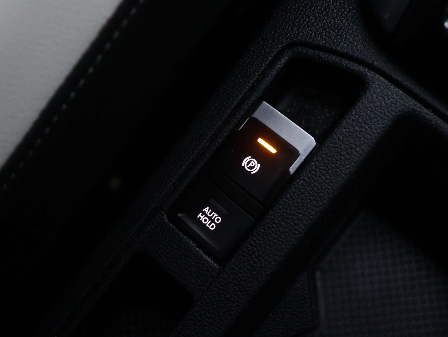 Used Volkswagen T-Roc 2021 for sale - 76231907: Photo 31