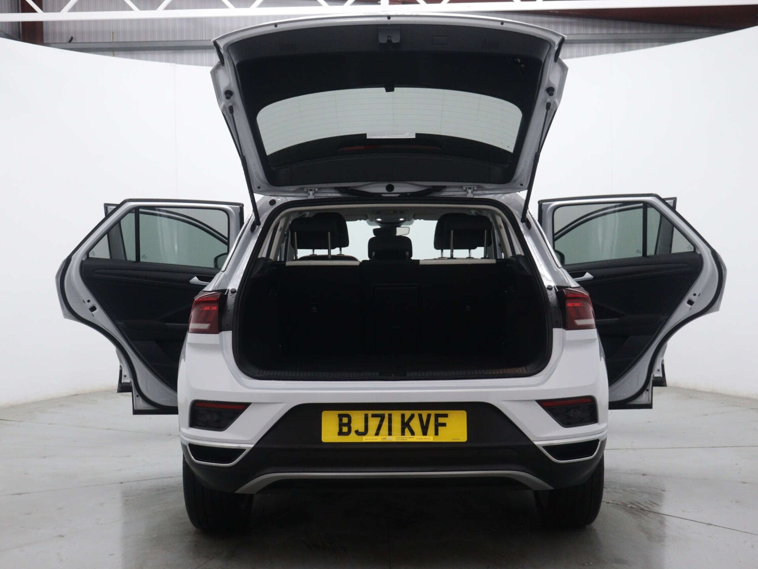 Used Volkswagen T-Roc 2021 for sale - 76231907: Photo 58