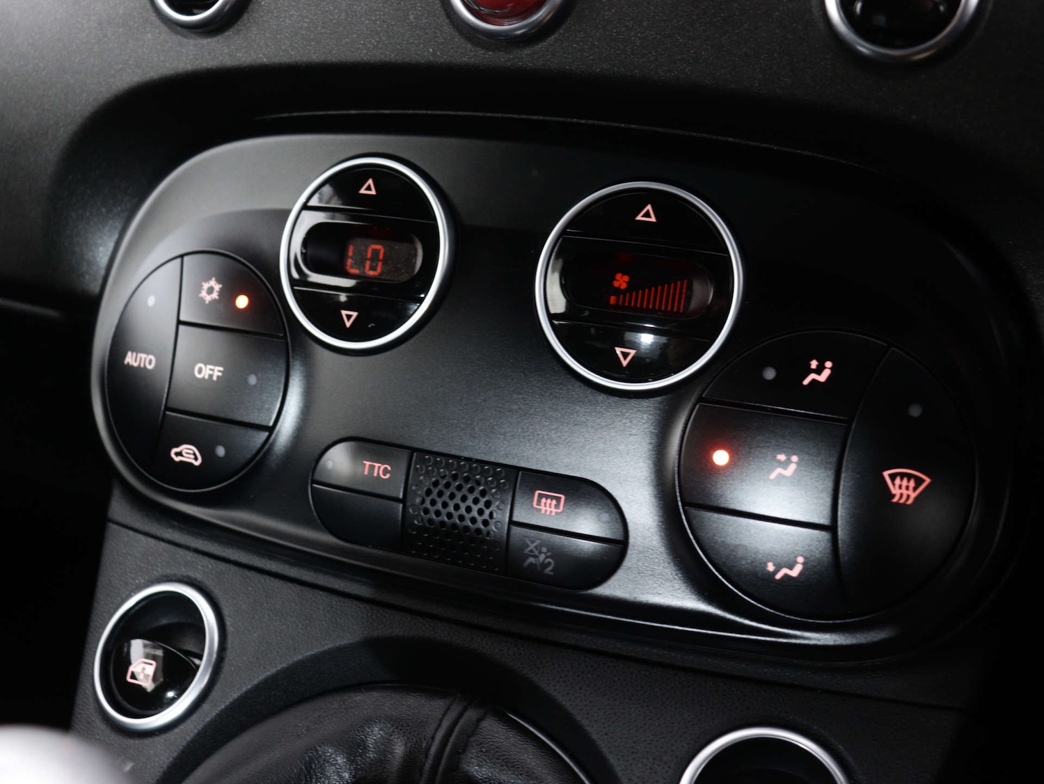 Used Abarth 595 2022 for sale - 75631404: Photo 25