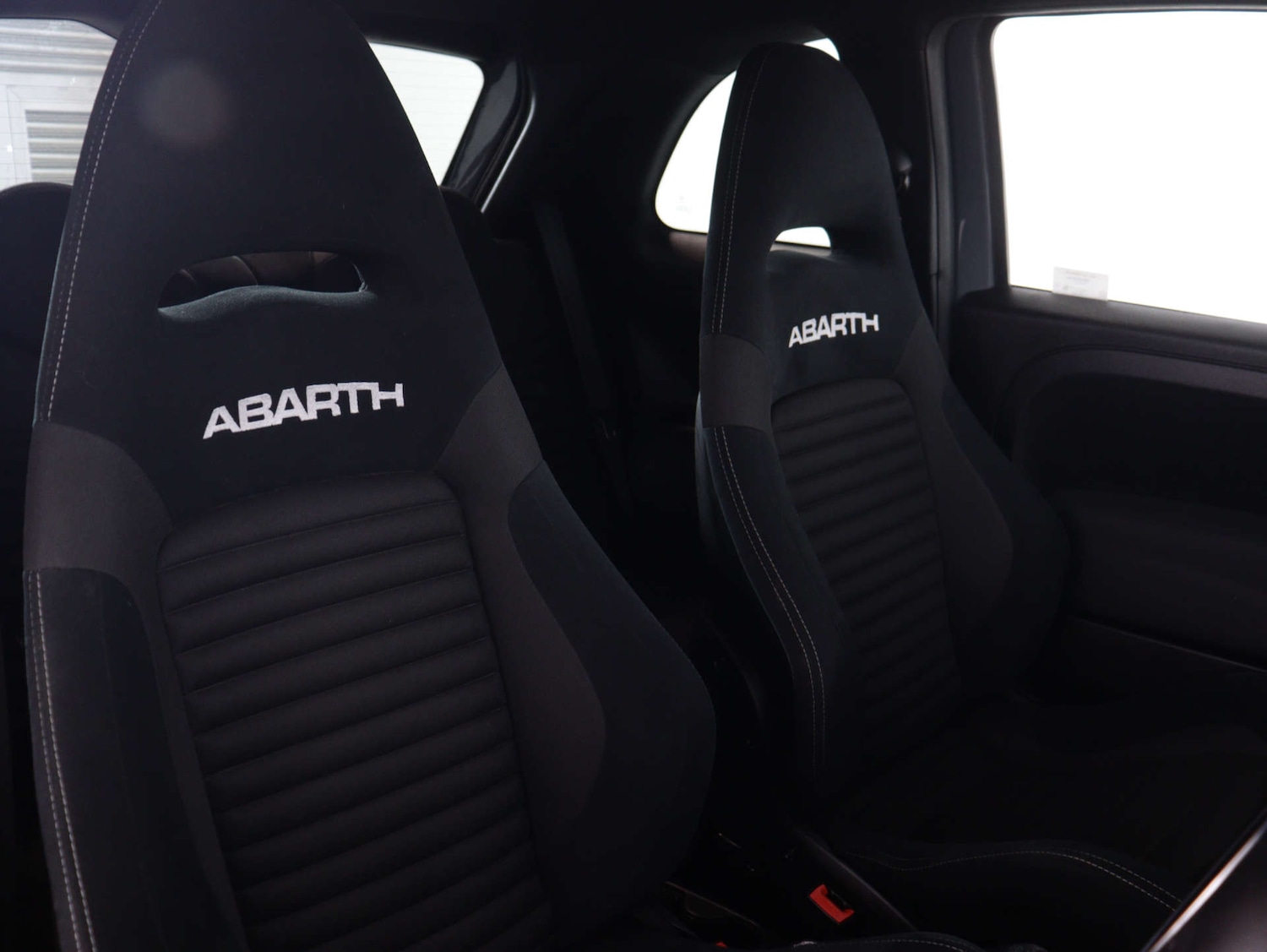 Used Abarth 595 2022 for sale - 75631404: Photo 37