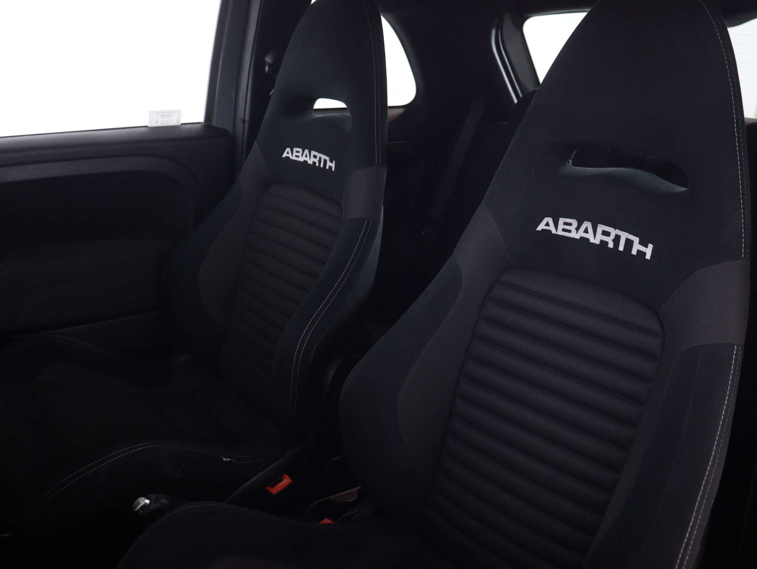 Used Abarth 595 2022 for sale - 75631404: Photo 40
