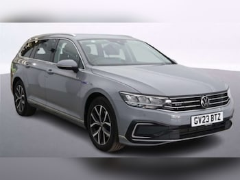 Used Volkswagen Passat 2023 for sale - 78640824: Photo