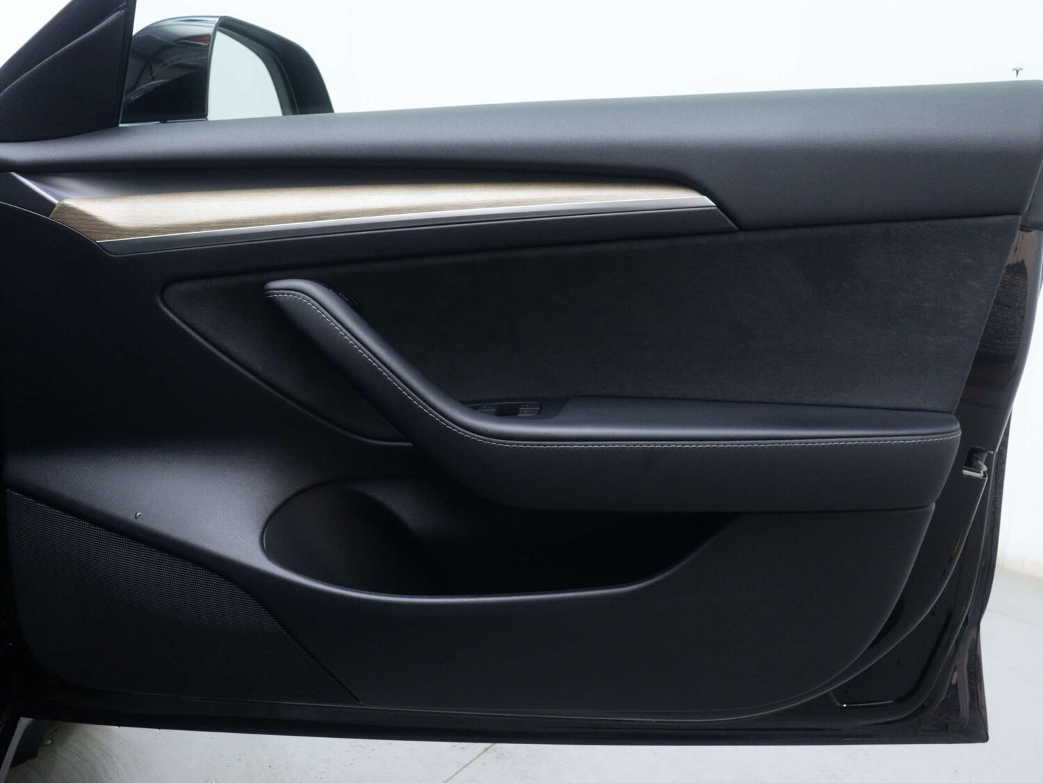 Used Tesla Model 3 2021 for sale - 76547250: Photo 37