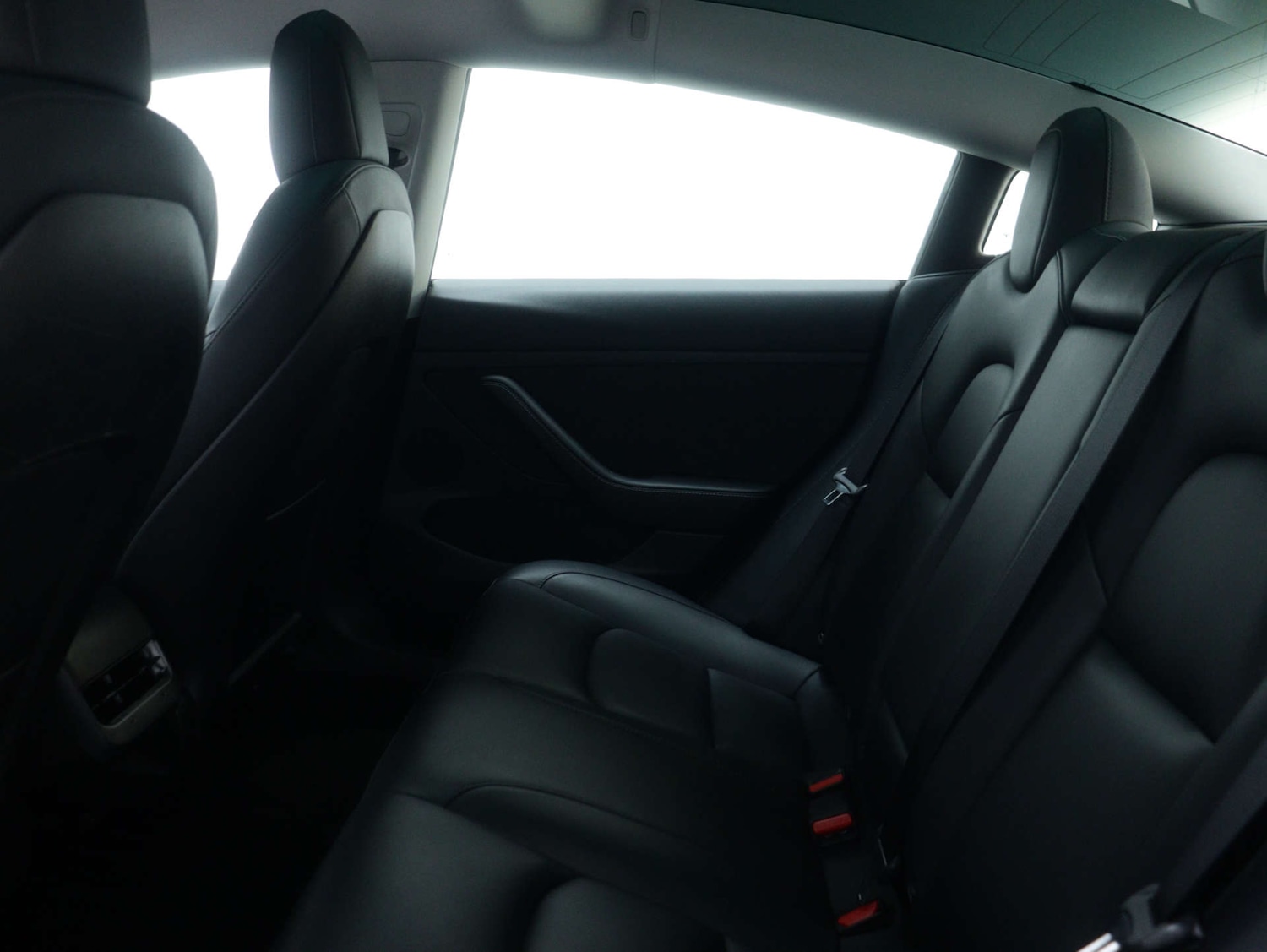 Used Tesla Model 3 2021 for sale - 76547250: Photo 43