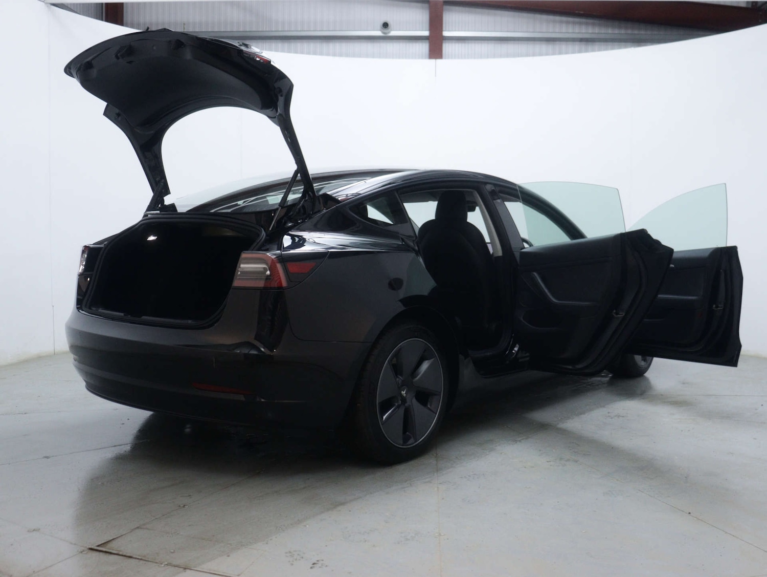 Used Tesla Model 3 2021 for sale - 76547250: Photo 47
