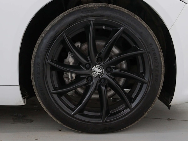 Used Alfa Romeo Giulia 2022 for sale - 73921065: Photo 13