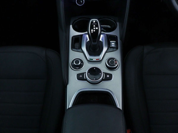 Used Alfa Romeo Giulia 2022 for sale - 73921065: Photo 19