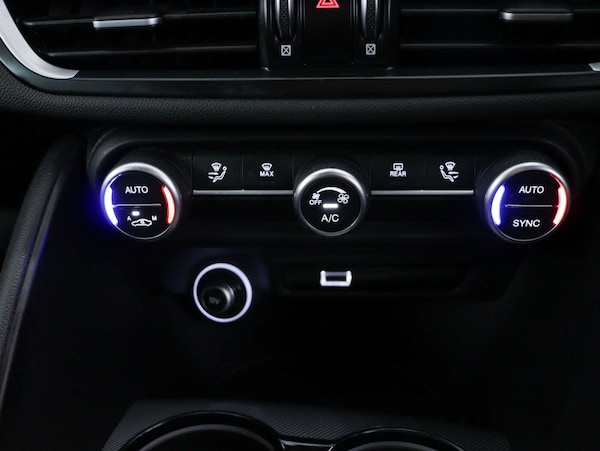 Used Alfa Romeo Giulia 2022 for sale - 73921065: Photo 27