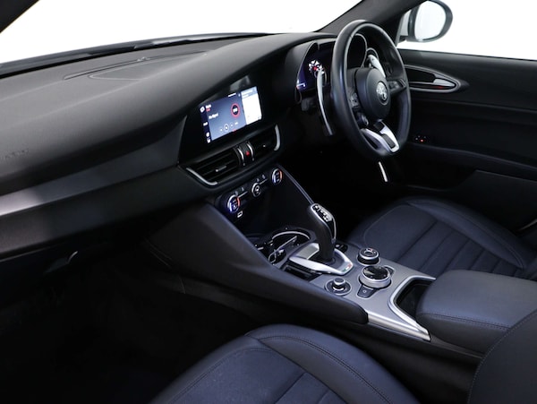 Used Alfa Romeo Giulia 2022 for sale - 73921065: Photo 37
