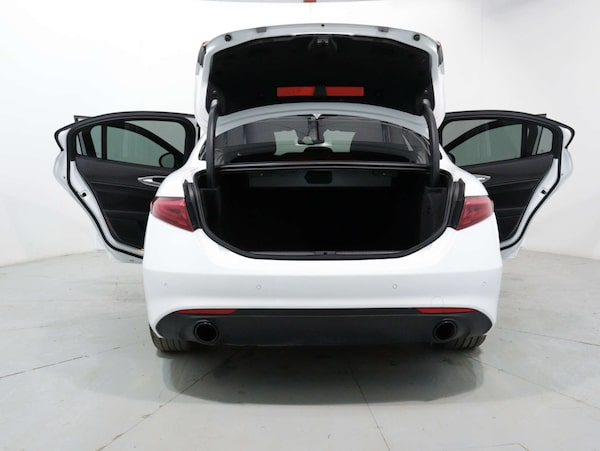 Used Alfa Romeo Giulia 2022 for sale - 73921065: Photo 50