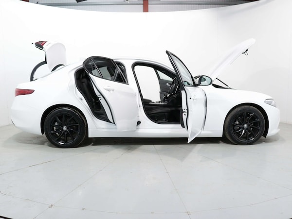 Used Alfa Romeo Giulia 2022 for sale - 73921065: Photo 52