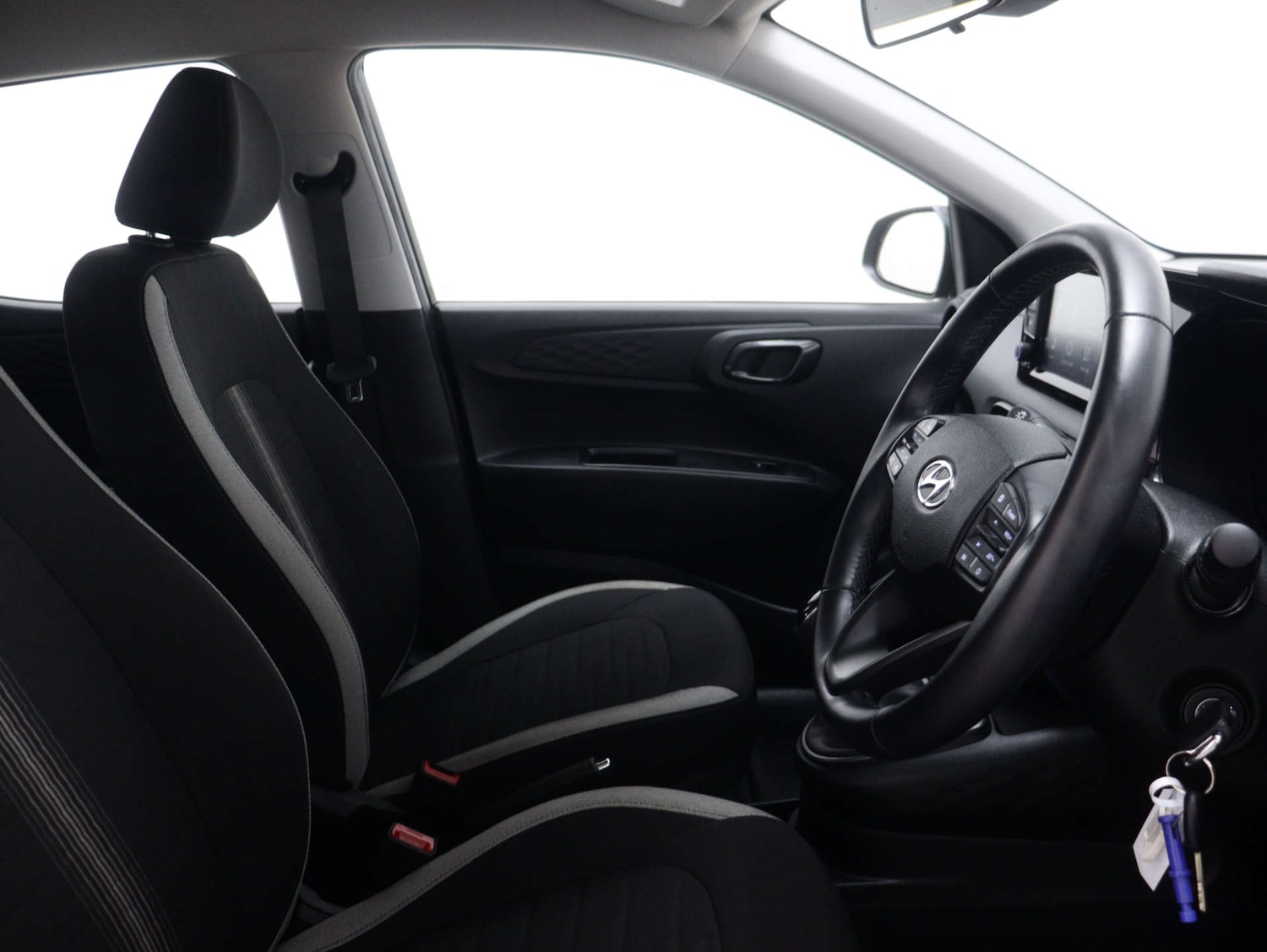 Used Hyundai i10 2022 for sale - 76253821: Photo 36