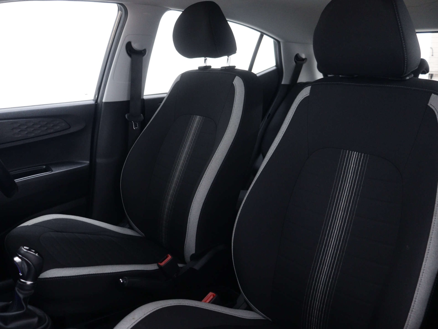 Used Hyundai i10 2022 for sale - 76253821: Photo 40
