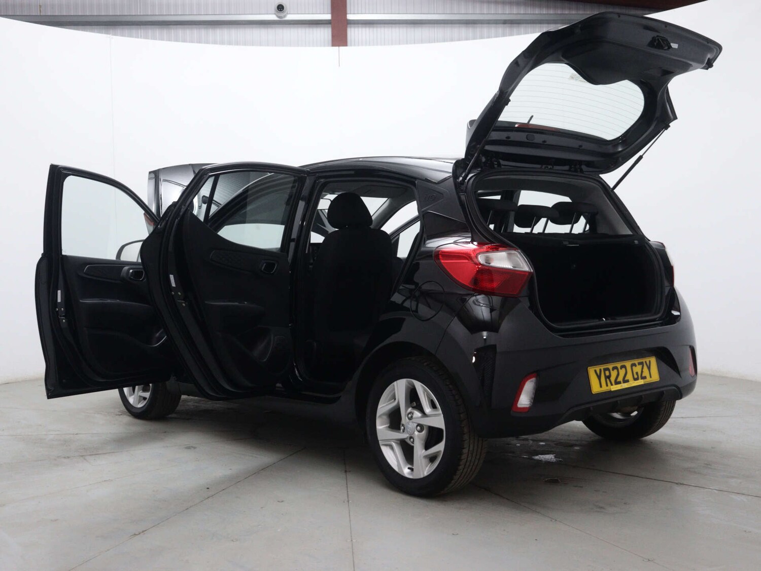 Used Hyundai i10 2022 for sale - 76253821: Photo 50