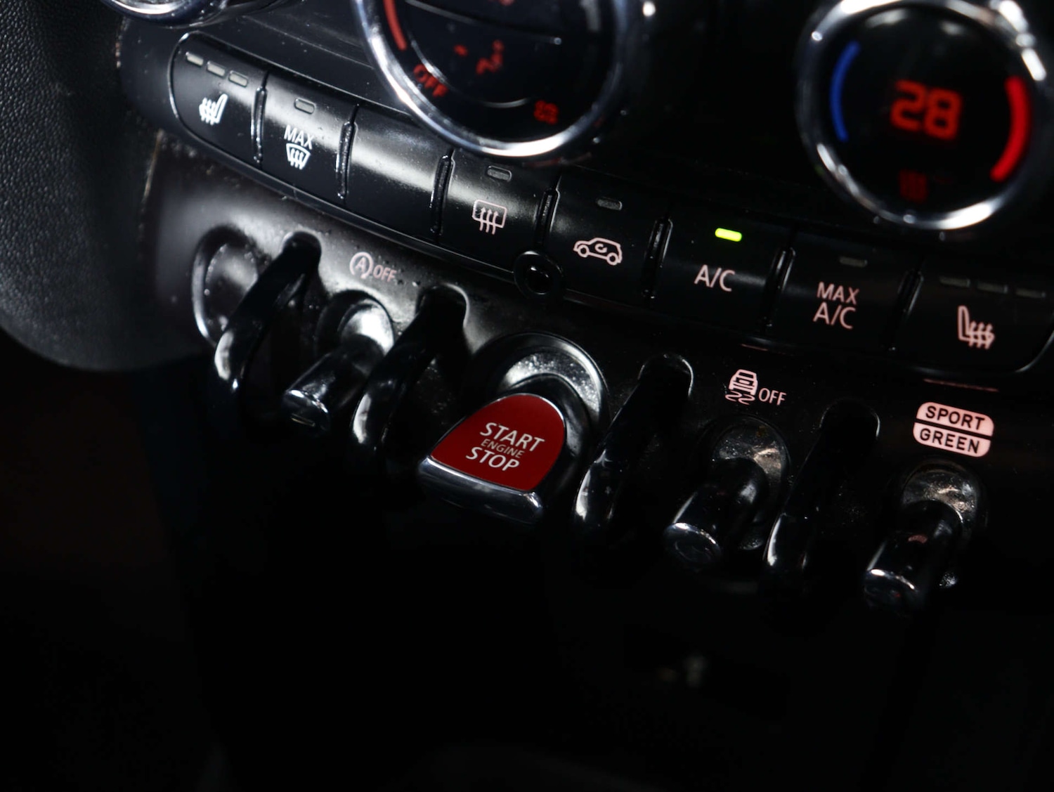 Used MINI Convertible 2021 for sale - 75662056: Photo 29