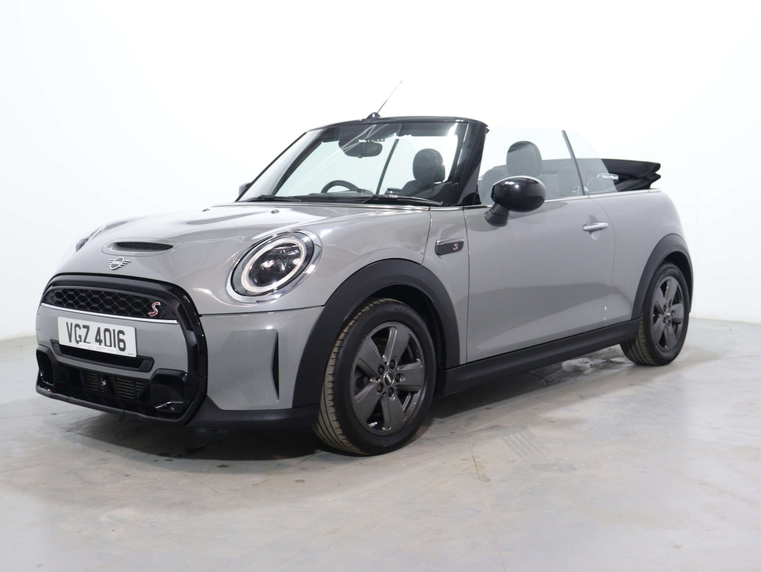 Used MINI Convertible 2021 for sale - 75662056: Photo 55