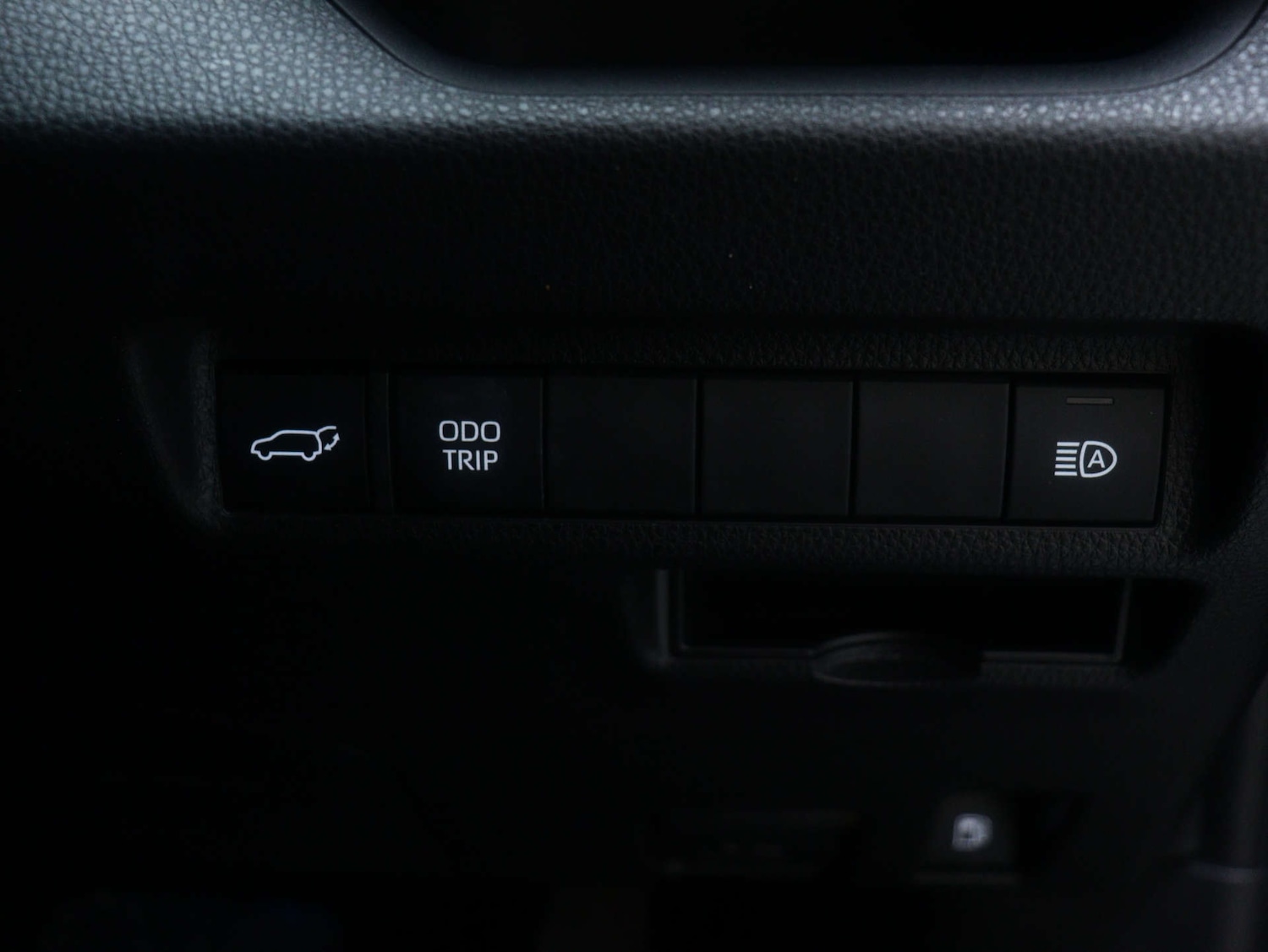 Used Toyota RAV4 2023 for sale - 77452450: Photo 36