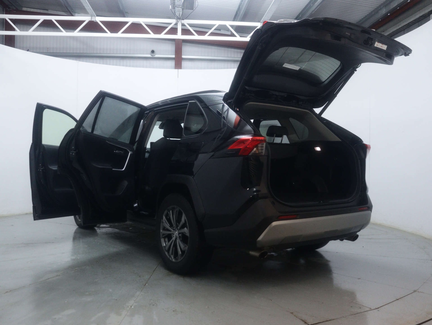 Used Toyota RAV4 2023 for sale - 77452450: Photo 53