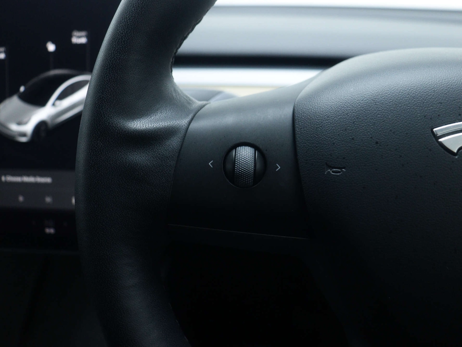 Used Tesla Model 3 2021 for sale - 76894419: Photo 30