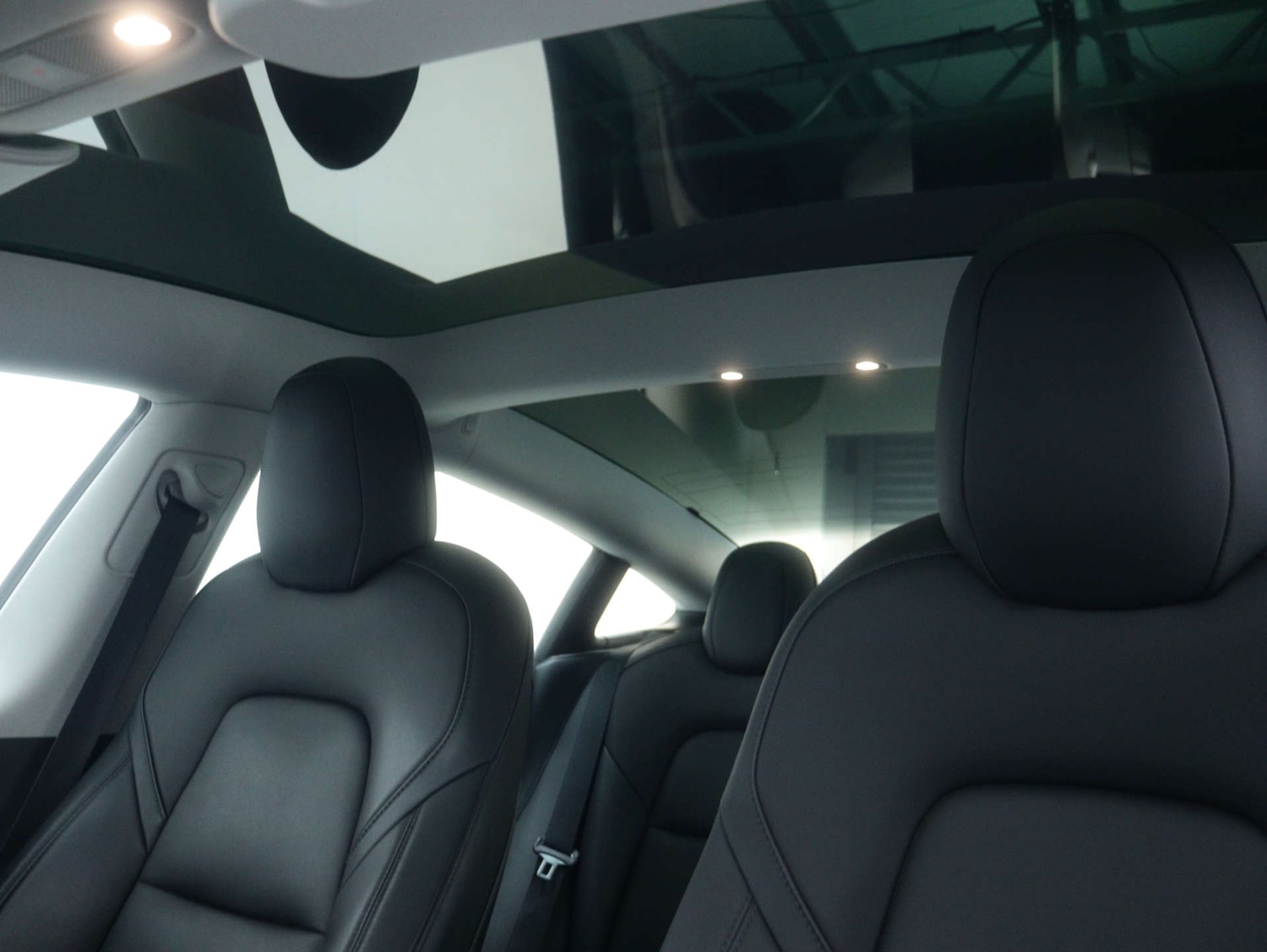 Used Tesla Model 3 2021 for sale - 76894419: Photo 43