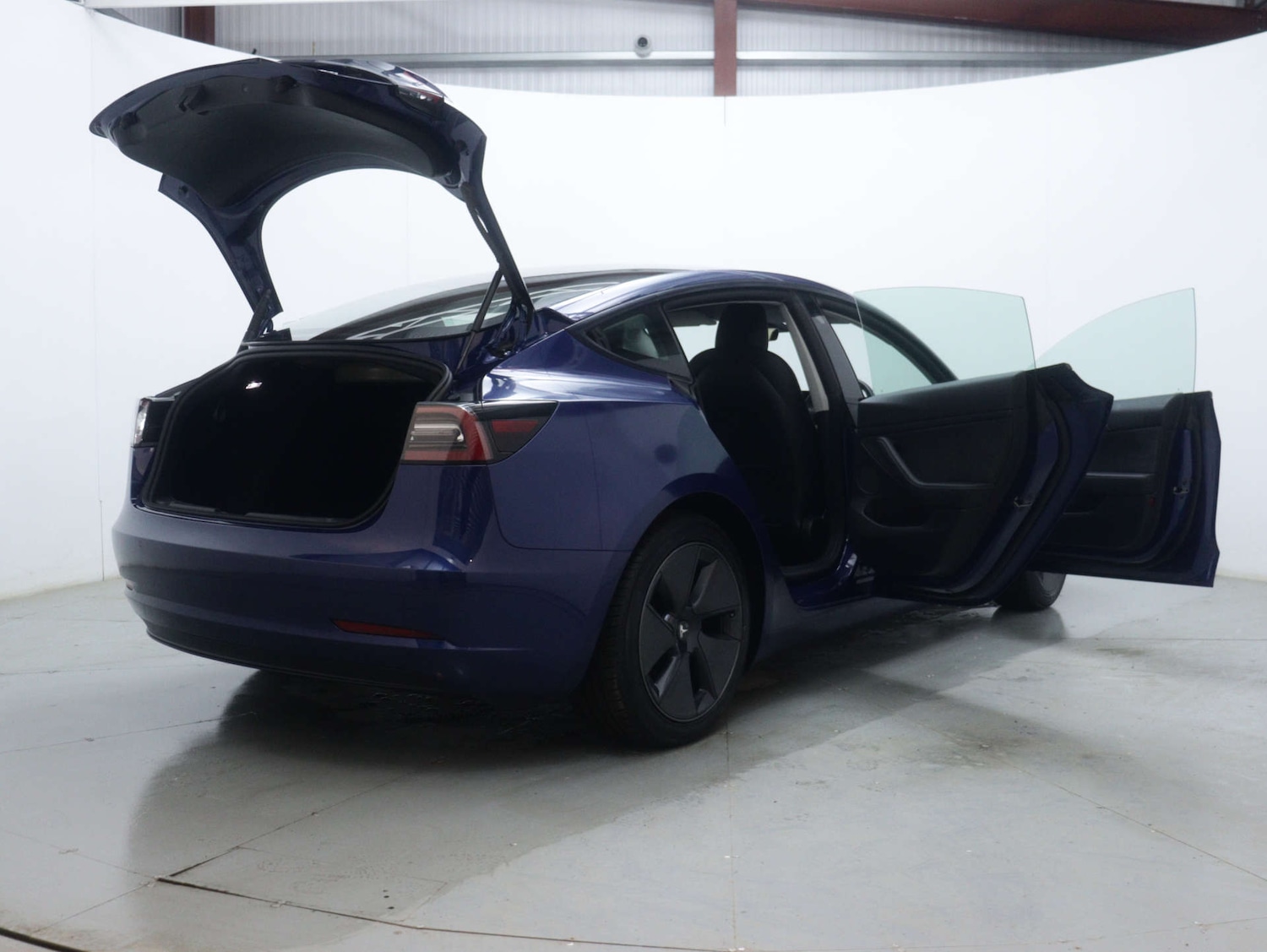 Used Tesla Model 3 2021 for sale - 76894419: Photo 53