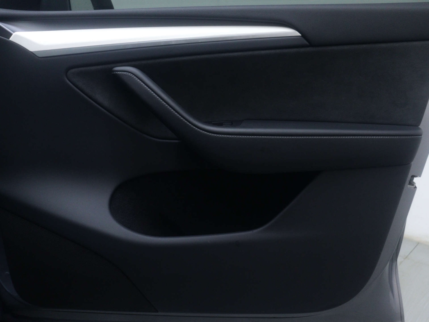 Used Tesla Model Y 2024 for sale - 77652984: Photo 36