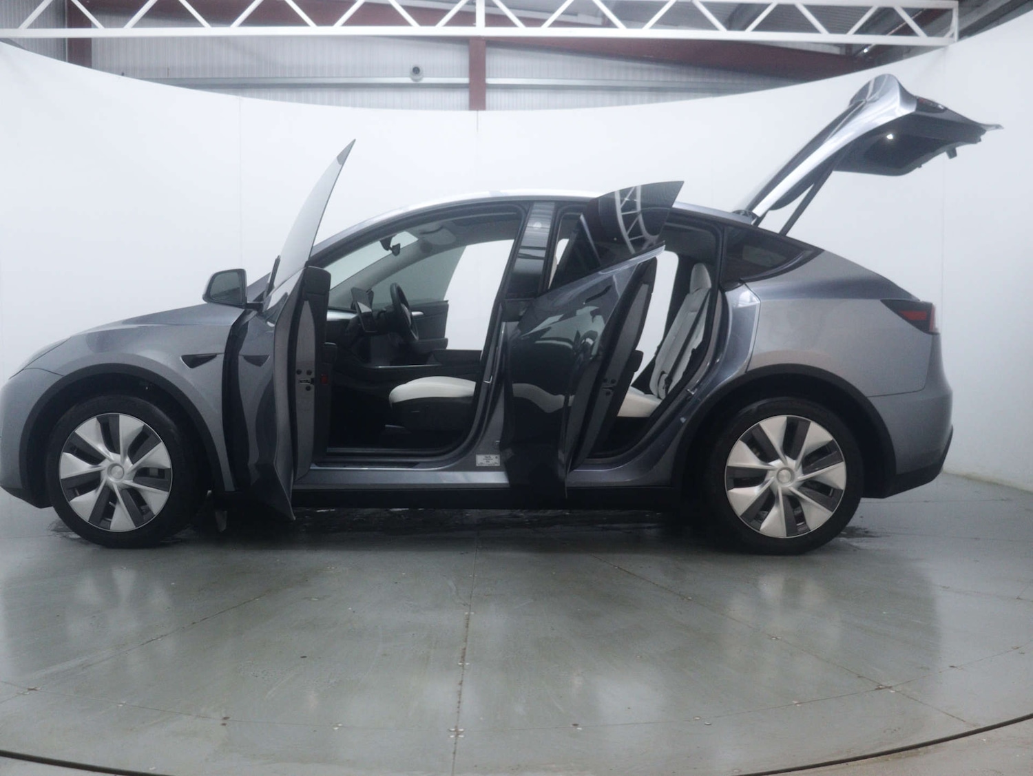 Used Tesla Model Y 2024 for sale - 77652984: Photo 49