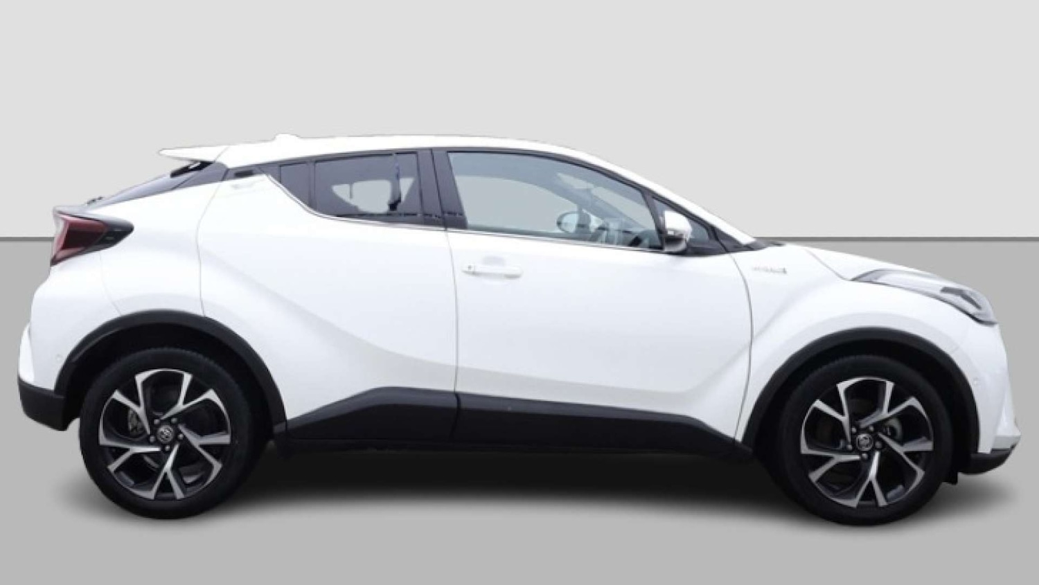 Used Toyota C-HR 2020 for sale - 76599669: Photo 8