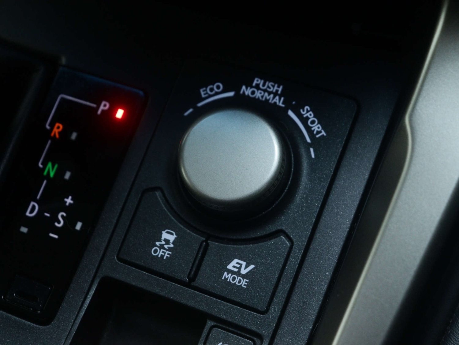 Used Lexus NX 2017 for sale - 76969226: Photo 32