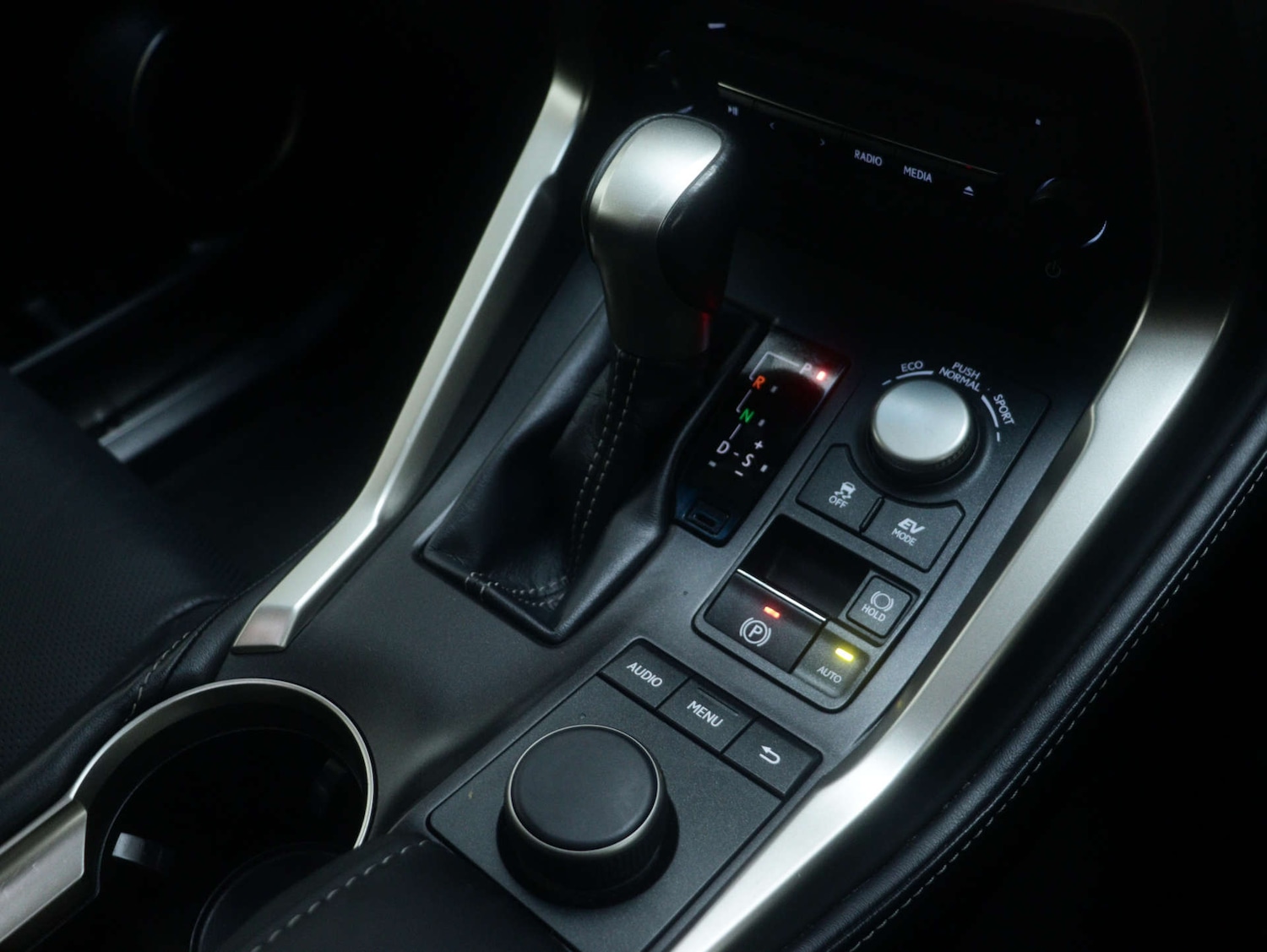 Used Lexus NX 2017 for sale - 76969226: Photo 35