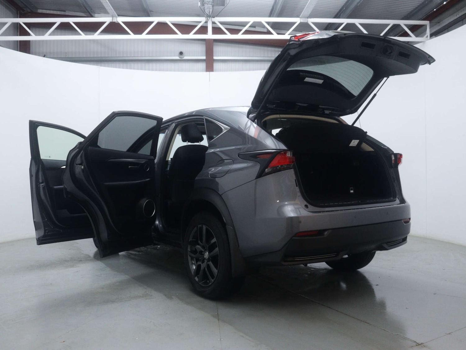 Used Lexus NX 2017 for sale - 76969226: Photo 60