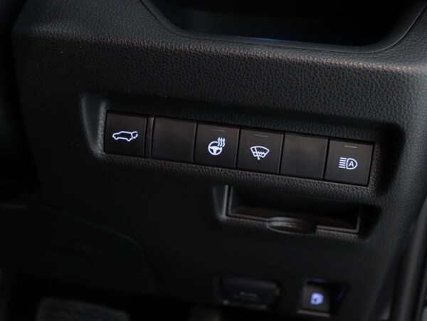 Used Toyota RAV4 2022 for sale - 74993395: Photo 37