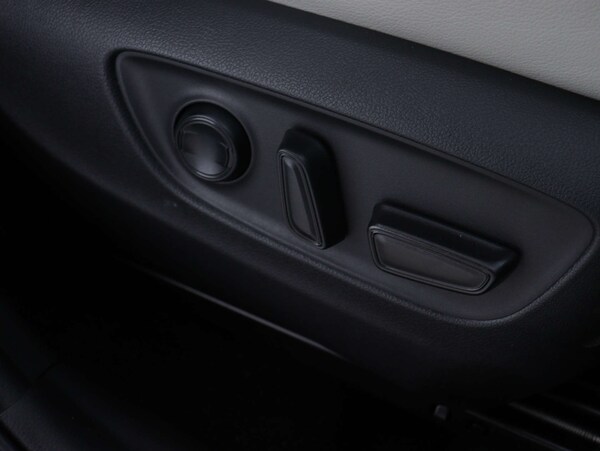 Used Toyota RAV4 2022 for sale - 74993395: Photo 40