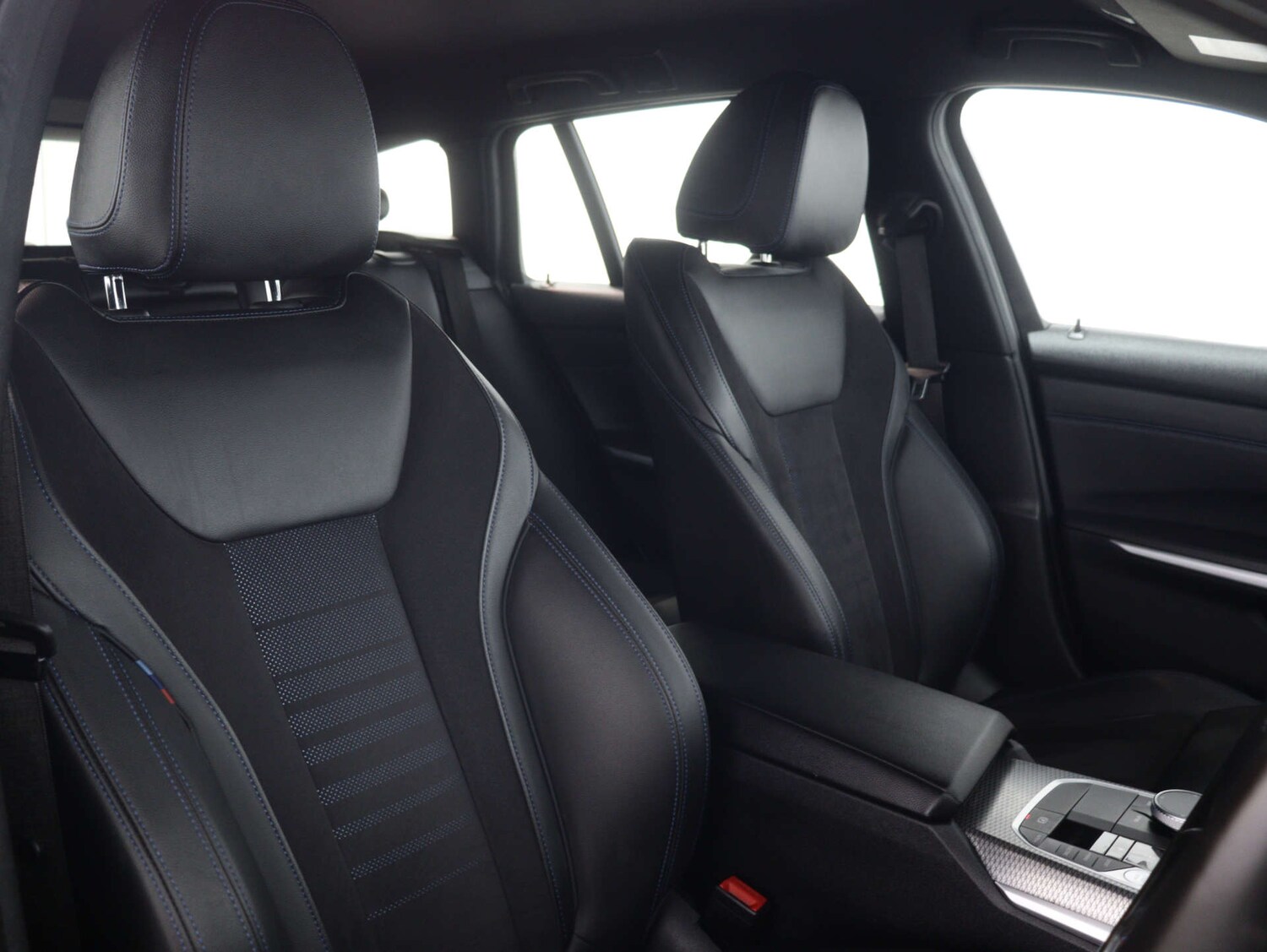 Used BMW 3 Series 2022 for sale - 75997772: Photo 45