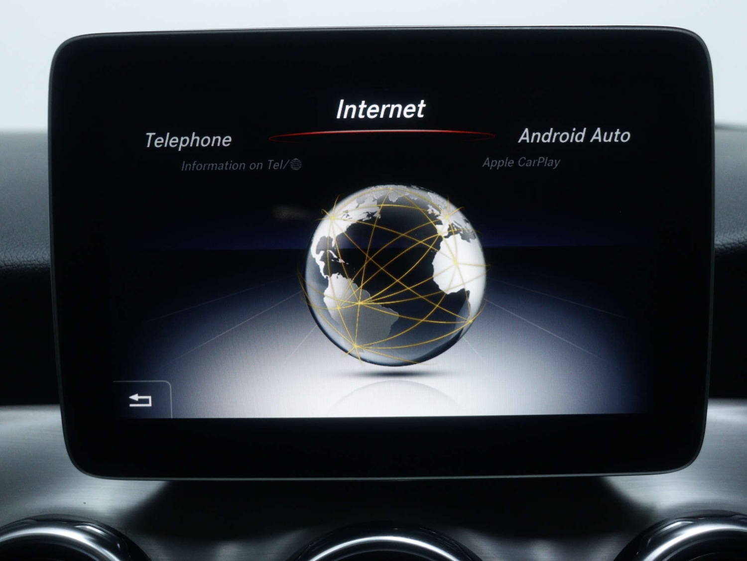 Used Mercedes-Benz GLA 2020 for sale - 76884357: Photo 30