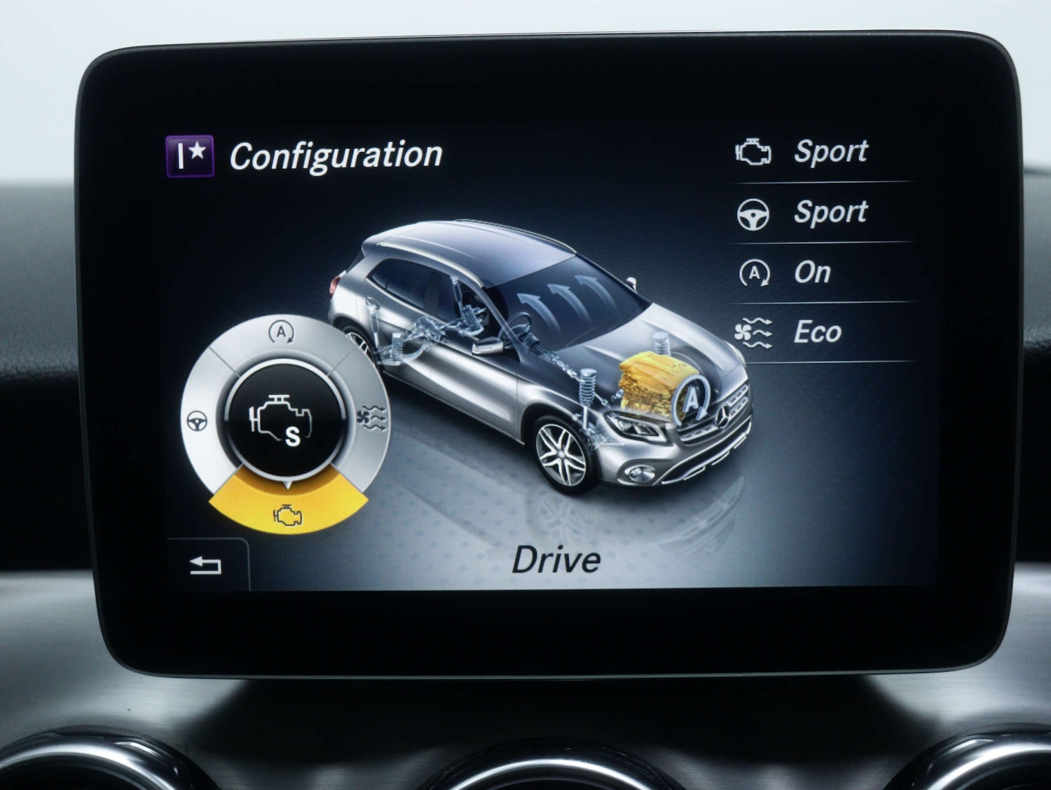 Used Mercedes-Benz GLA 2020 for sale - 76884357: Photo 31