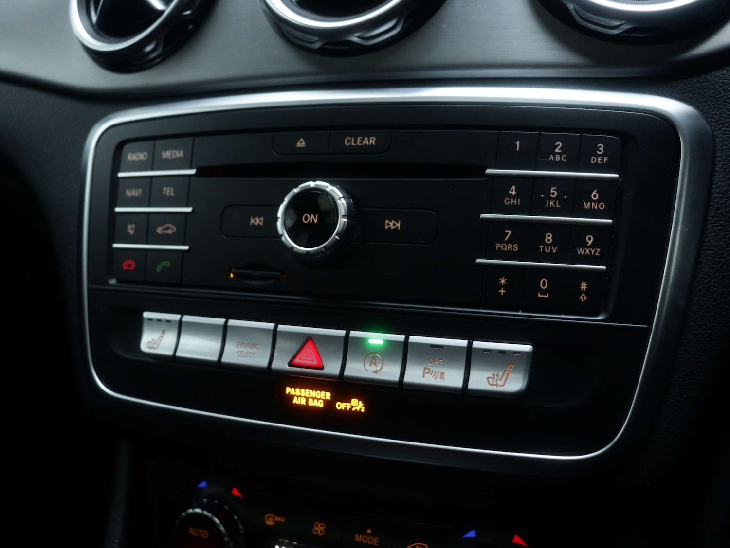 Used Mercedes-Benz GLA 2020 for sale - 76884357: Photo 34