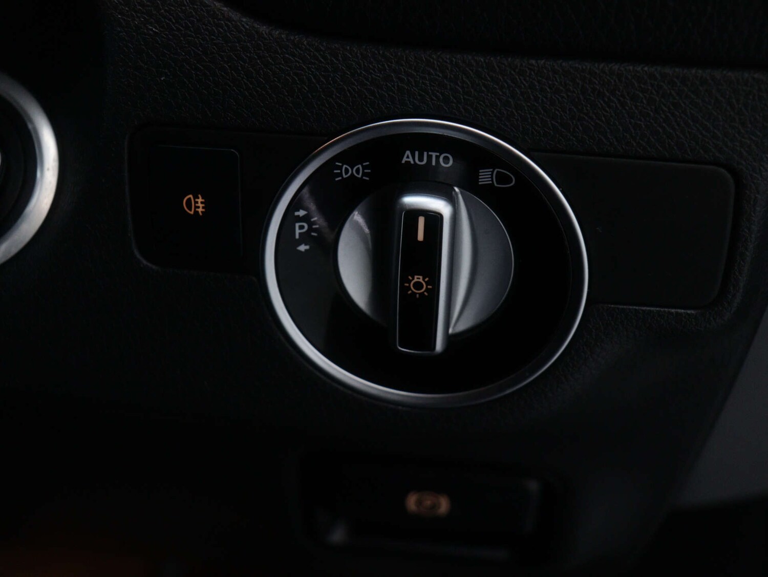 Used Mercedes-Benz GLA 2020 for sale - 76884357: Photo 42