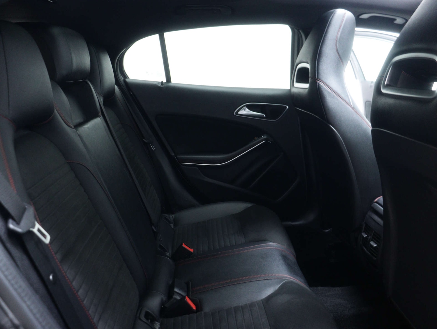 Used Mercedes-Benz GLA 2020 for sale - 76884357: Photo 57