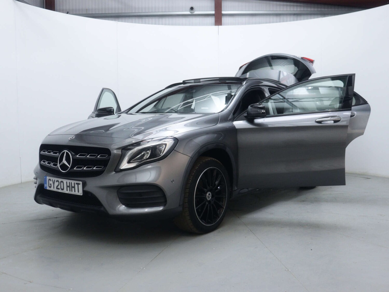 Used Mercedes-Benz GLA 2020 for sale - 76884357: Photo 59
