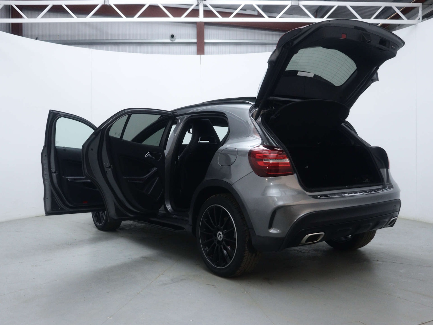 Used Mercedes-Benz GLA 2020 for sale - 76884357: Photo 62