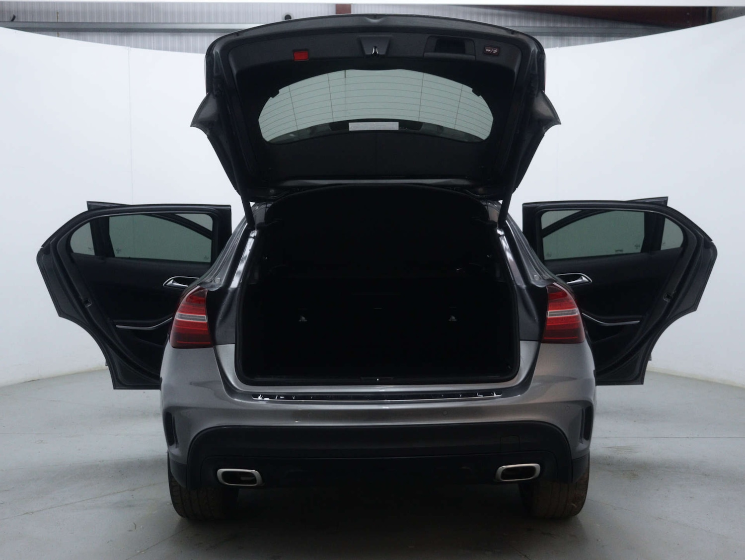 Used Mercedes-Benz GLA 2020 for sale - 76884357: Photo 63