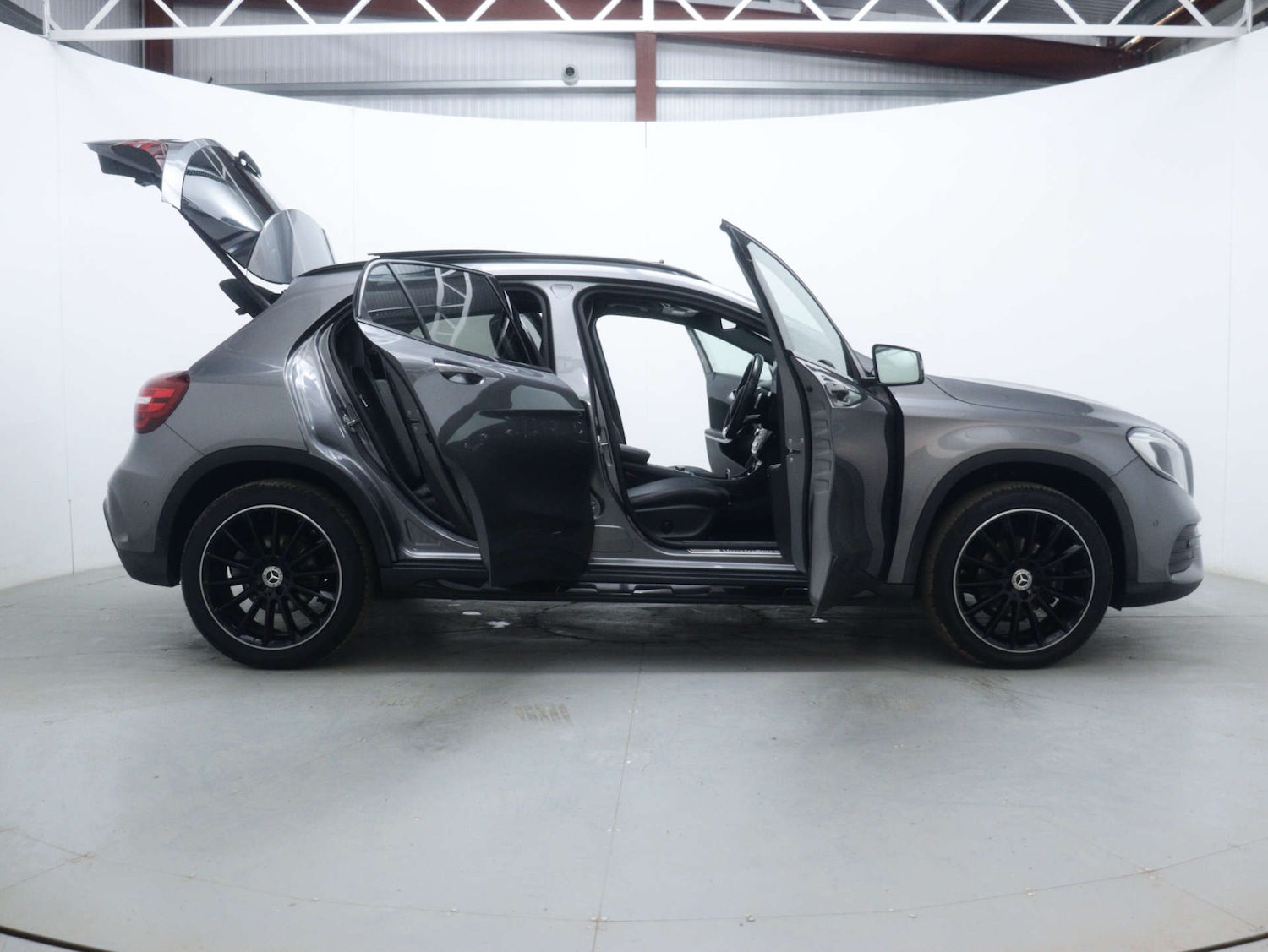 Used Mercedes-Benz GLA 2020 for sale - 76884357: Photo 65