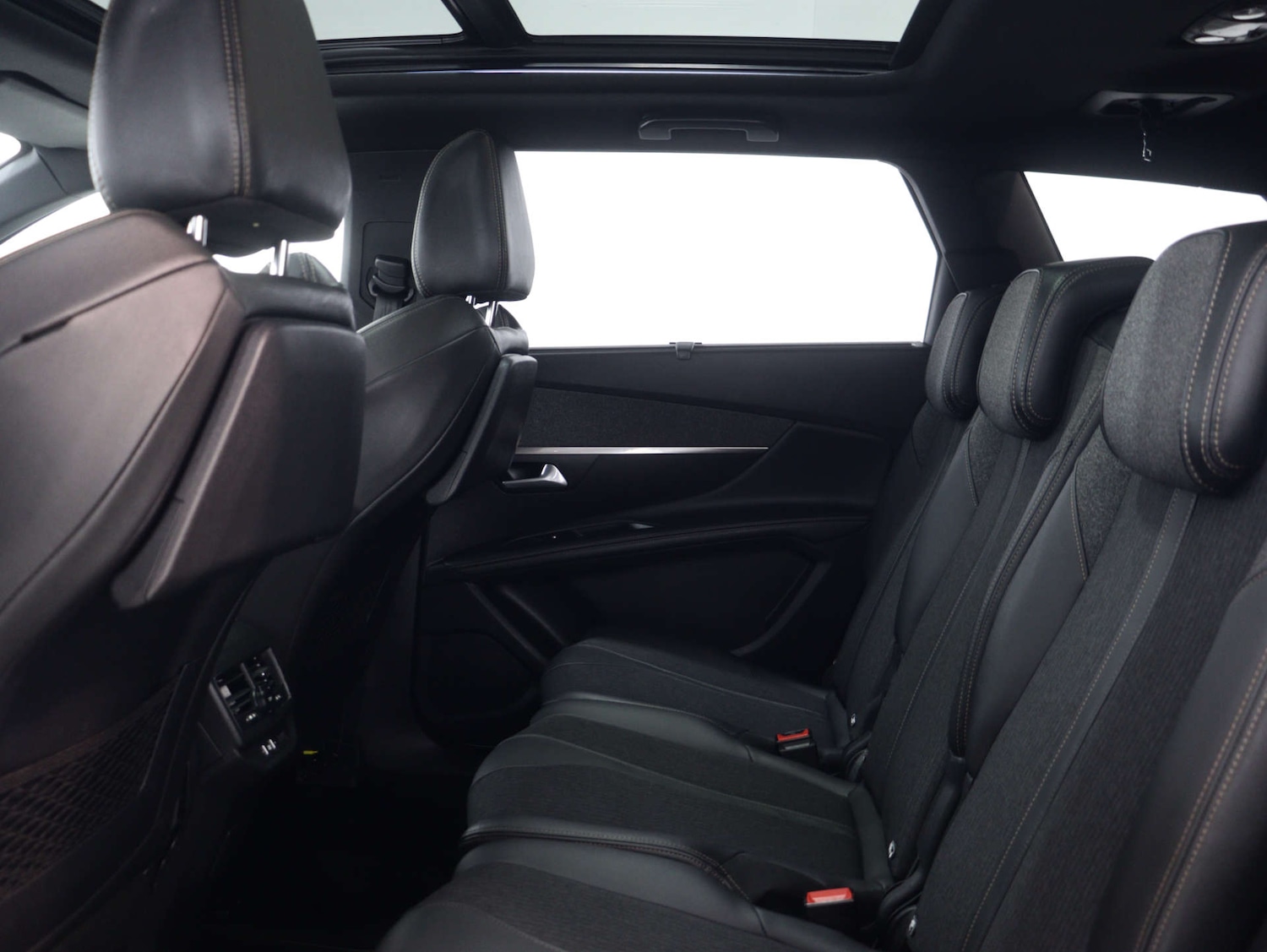 Used Peugeot 5008 2020 for sale - 75870873: Photo 45