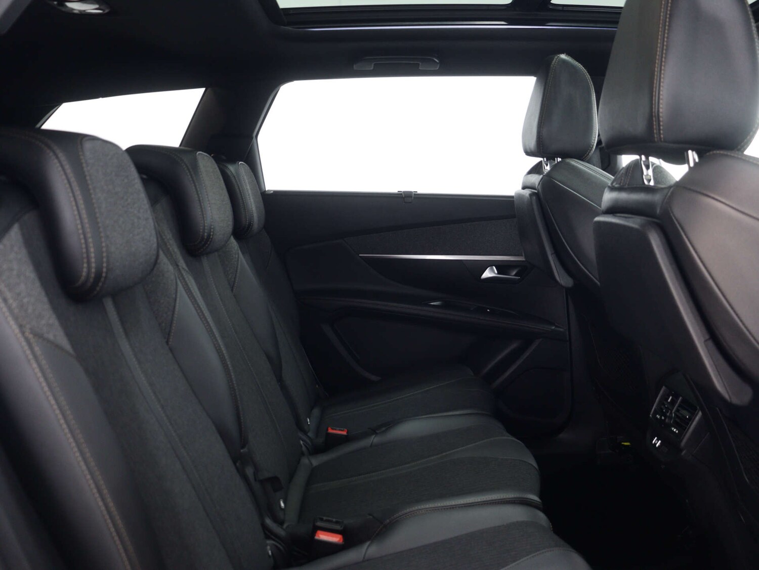 Used Peugeot 5008 2020 for sale - 75870873: Photo 46