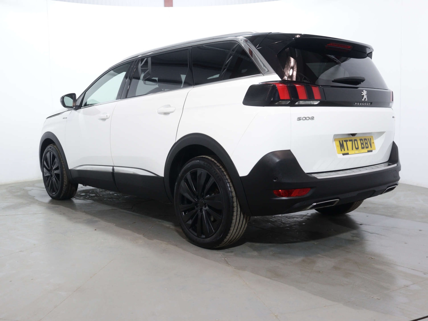 Used Peugeot 5008 2020 for sale - 75870873: Photo 8